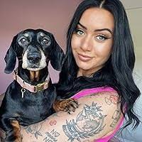 Cora Mason's Instagram, Twitter & Facebook