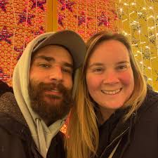 What causes hydraulic slide outs to stop and make a clicking noise