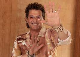 Carlos vives will be honored with the billboard hall of fame award at the 2020 billboard latin music awards set to take place oct. Carlos Vives Estas De Vuelta A Sus Raices Junto A Alejandro Sanz Ruben Blades Y Ziggy Marley Los Angeles Times