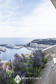 Luxueux 5 Pieces Renove Et Meuble A Deux Pas Du Carre D Or Terrasse Palace Immeuble