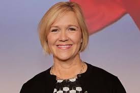 Julie Sokley's Instagram, Twitter & Facebook