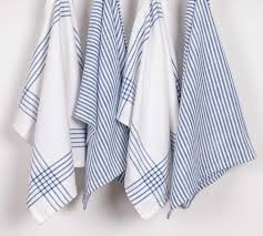 Kitchen towels that have a light color or little to no print work are best reserved for small, simple tasks like drying dishes, while darker colors will handle cleaning stains better because the color has lower possibility of being compromised. Monaco Washed Cotton Dish Towels Set Of 4 Pottery Barn