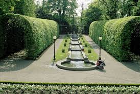 The garden was founded in 1863 and was designed for different landscaping styles, including german, english and italian renaissance. Eghn Die Flora Der Botanische Garten Koln