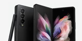 The latest price of samsung galaxy z flip in pakistan was updated from the list provided by samsung's official dealers and warranty providers. Samsung Galaxy Z Fold 3 And Samsung Galaxy Z Flip 3 Leaked In Official Press Renders