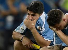 But there is still no changing of the guard as lionel messi, luis suarez and edinson cavani, among others, continue to dominate on the international stage. Karma Ghanaians Dance In Suarez S Copa America Tears Sports Afric