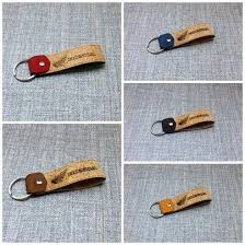 Etsy Shop Honda Cork And Leather Motorcycle Keyring Keychain Schlusselanhanger Porte Cles Portachiavi Gift Him Keyfob Cho Key Fobs Custom Keychain Keychain