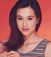 One of the prettiest face in the 90s,