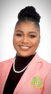 Yasmin Robinson's Instagram, Twitter & Facebook