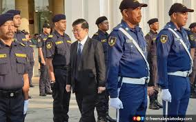 Struktur local agenda 21 majlis perbandaran pulau pinang. Pulau Pinang Perkenal Warden Trafik Dengan Kuasa Ke Atas 44 Kesalahan Free Malaysia Today Fmt