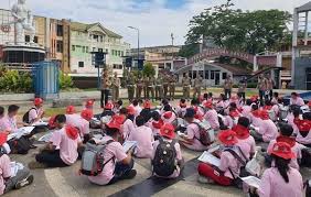 Download latihan soal osn ksn geografi sma tahun 2020. Berikut Ini 30 Siswa Sma Pemenang Osn Geografi 2019 Di Manado Http Www Kalderanews Com