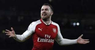 19 января 1999 года, виринген, нидерланды) — нидерландский футболист, нападающий клуба псв и сборной нидерландов. Arsenal Eyeing Move For Psv Eindhoven Forward Donyell Malen