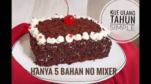 Lilin sama dengan jumlah tahun seseorang telah hidup juga ditempatkan pada kue. Resep Kue Ulang Tahun Kue Enak 5 Bahan No Mixer Cake Ultah Simple Resep Cake Oreo Youtube