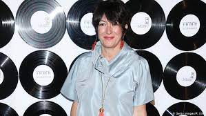 According to those who have accused epstein of sexual abuse, maxwell's predilection for managing. Eine Frau Im Zentrum Des Epstein Skandals Amerika Die Aktuellsten Nachrichten Und Informationen Dw 31 07 2019