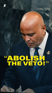 The new President, @drmuizzu, chaired the first Cabinet meeting yesterday.  The meeting was attended by 22 ministers, including Vice President Hussain Mohammed  Lateef. #Gaumee