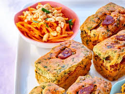 Mini Cakes Au Chorizo Et Salade De Carottes Recettes Recette Idee Recette Facile Recette Facile Cake Chorizo