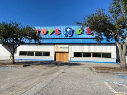 Spokane valley , washington 99037. Bradenton Toys R Us Building Changing To Self Storage Facility