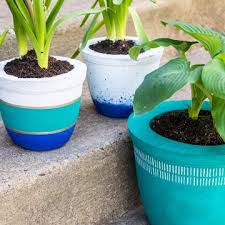Wrapping rope, or twine, around flowerpots or tins is a super easy idea to upcycle your old pots. How To Make Stylish And Cheap Concrete Planters Craving Some Creativity