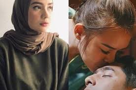 Gaby marissa memerankan munaroh (muna). Kesuksesan Arya Saloka Bakal Menyengsarakan Begini Reaksi Putri Anne Di Adegan Amanda Manopo Cium Suaminya Netizen Istri Ideal Semua Halaman Netral News