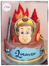 Birthday Cake On Fire Cartoon Sam Il Pompiere Cake By Aroma Di Vaniglia Fireman Sam Cake Cool Birthday Cakes Cookie Recipes Decorating