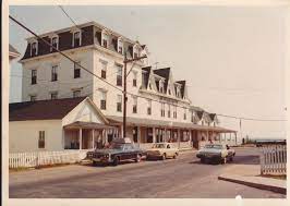 A lively beach bar and relaxed lounge offer good coffee, signature cocktails, and delicious bites all day. Surf Hotel Block Island 1975 Block Island Beach Life Island Home