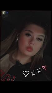 Hey I'm new to the group and wanted to introduce myself My name is  Samantha, im 5'2 I live in Florida and Im single! Say what's up! lol