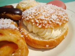 Tarte Tropezienne Pastry Cream And Brioche Goodness Supposedly Named By Brigitte Bardot Delicious Food Cookery