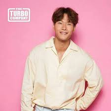 The members are jungnam, jongkook, mikey. Kim Jongkook Turbo Fighting