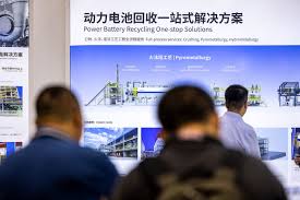 动力电池迎退役潮，万亿回收市场开启-腾讯新闻