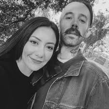 There's a reason why Tyler drapes scarves over his microphone 😟