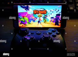 Brawl stars hi-res stock photography and images - Alamy
