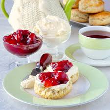 How To Make Clotted Cream For The Perfect Cream Tea
