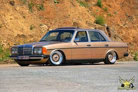 Epingle Par Jp Liikka Sur Mercedes W123 Mercedes Mercedes Benz Voitures Anciennes