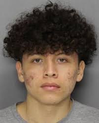 Marietta drug dealer jailed after calling 911, police allege