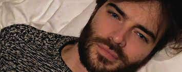 He is an actor and producer, known for monte carlo (2011), walking on sunshine (2014) and the lizzie mcguire movie (2003). La Voce Della Verita Giulio Berruti Confessa Su Instagram Ho La Fibromialgia