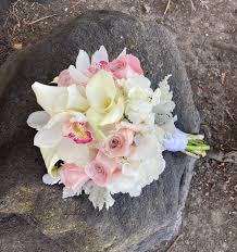 There is also a lawn bowling facility. Pastel Bouquet Psb21 Fleur De Lis Florist Mountain View Ca Los Altos Ca Sunnyvale Cupertino Palo Alto Funerals Corporate Events Weddings Flowers