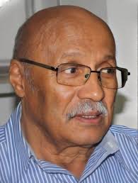 Manuel Spencer Lopes dos SANTOS ®