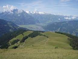 Its monuments, skiing, and more! Pinzgau Salzburgwiki