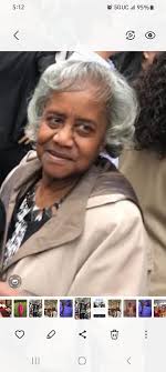 A little heart ❤️ from you is enough to brighten my day sweetheart 😘😘