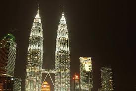 Set in a natural environment, this tropical aqua wonderland spreads across 45.8 acres of secondary jungle. Brown Water And Black Sands Residue From The Bathtub Tap Water Picture Of Traders Hotel Kuala Lumpur Tripadvisor