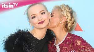 Dove cameron took over disneyland, and she brought us — and a few bad apples she knows — along for the ride. Dove Cameron So Unterstutzen Ihre Descendants Eltern Sie Youtube