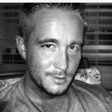 Daniel Boz Boswell (@thebozboswell)