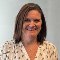 Ana Seltzer's Instagram, Twitter & Facebook