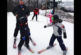 With absolutely no skills necessary, snow tubing is a great winter family fun activity to get your heart pumping with all the thrill that the winter season brings. Mount Peter New York S Friendliest Skiing For Families Mommypoppins Things To Do In Westchester With Kids