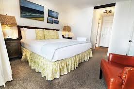 Dyer's beach house is a wonderful waterfront boutique motel based in provincetown, ma. Dyer S Beach House Updated 2021 Prices Inn Reviews Provincetown Ma Tripadvisor