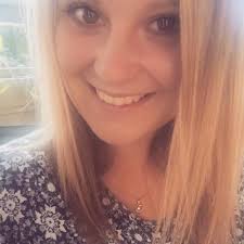 Amanda Bäckström (@AmandaBckstrm)