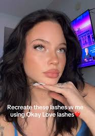 Secret of Lucy Flora Lash Cluster