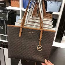 Soho small quilted leather shoulder bag. Michael Kors Jet Set Medium Carryall Tote Mk And 45 Similar Items