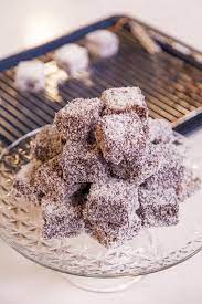 Lamingtons Zola Nene Lamingtons How Sweet Eats Christmas Food