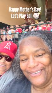 Kim Turner (@thekimturner) • Instagram photos and videos