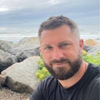 Victoria Vanbuskirk's Instagram, Twitter & Facebook